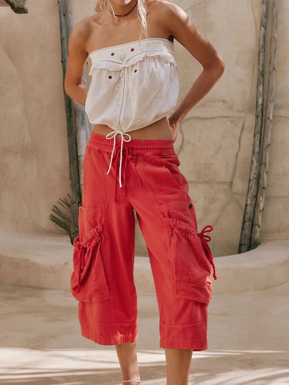 We The Free Ashton Crop Pull-On Cargo Pants Red Clay women’s size XS
